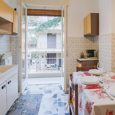 200m From Sea,tranquillity And Relax With Terrace Apartment